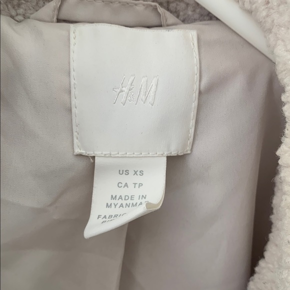 H&M Cozy‎ Cream Sherpa Jacket snap buttons size XS shacket winter baggy - Picture 2 of 11